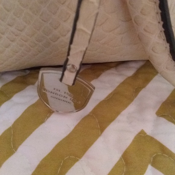 Purse - Picture 3 of 4